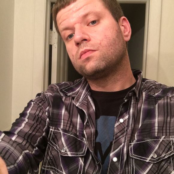 Meet your Posher, Mike - Picture 1 of 1